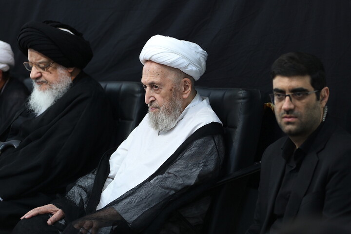 تصاویر/ مراسم عزادرای روز هشتم محرم در بیت آیت الله العظمی سبحانی