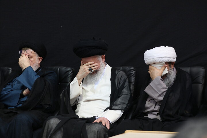 تصاویر/ مراسم عزادرای روز هشتم محرم در بیت آیت الله العظمی سبحانی