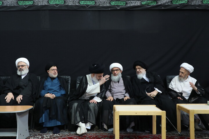 تصاویر/ مراسم عزادرای روز هشتم محرم در بیت آیت الله العظمی سبحانی