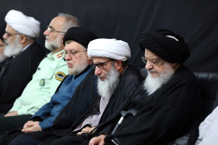 تصاویر/ مراسم عزادرای روز هشتم محرم در بیت آیت الله العظمی سبحانی