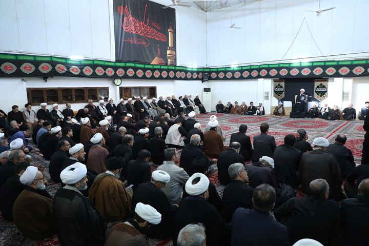تصاویر/ مراسم عزادرای روز هشتم محرم در بیت آیت الله العظمی سبحانی