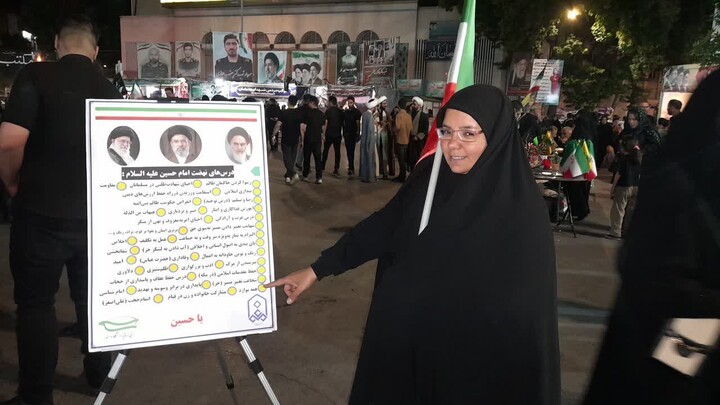تصاویر / جهاد تبیین درسهای نهضت عاشورا در تجمع شبانه میدان طلوع فجر مراغه