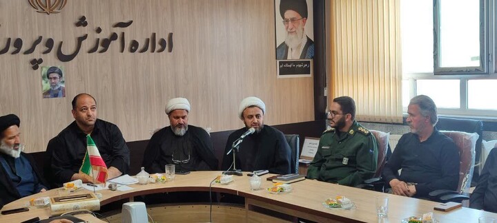 تصاویر / جلسه هماهنگی هیئات مذهبی بخش سامن