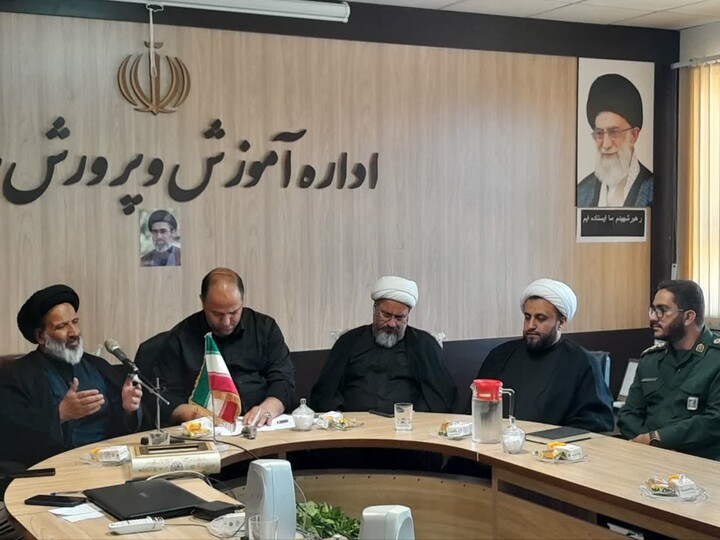 تصاویر / جلسه هماهنگی هیئات مذهبی بخش سامن