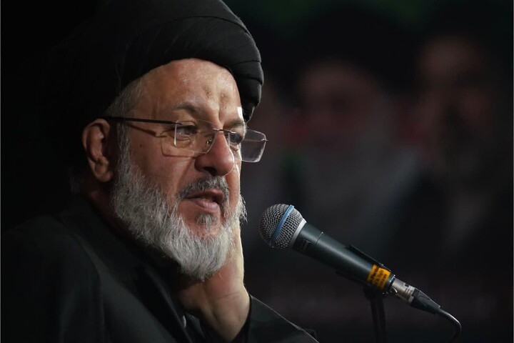 تصاویر/ عزاداری موکب روضه نورالحسین (ع) در شب هشتم محرم
