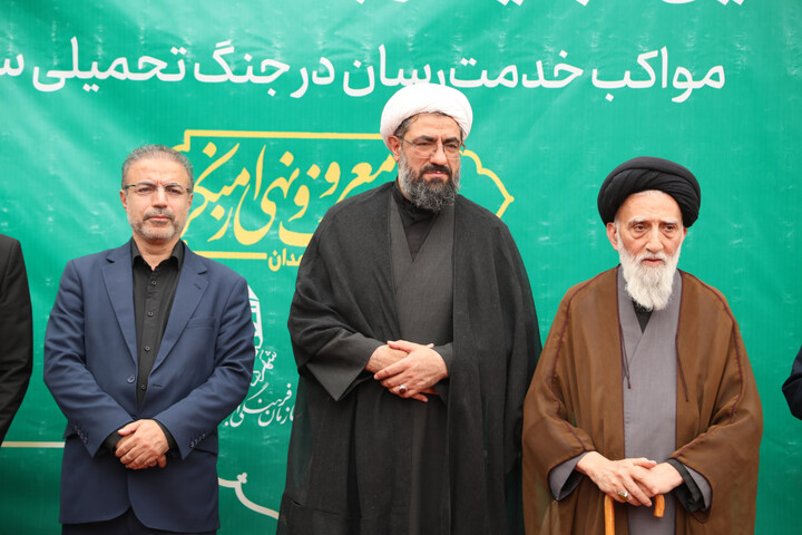تصاویر /  آیین تجلیل از جهادگران معروف(مواکب خدمت رسان در جنگ رمضان) همدان