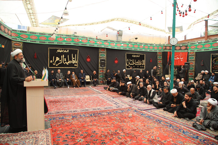تصاویر /  آیین تجلیل از جهادگران معروف(مواکب خدمت رسان در جنگ رمضان) همدان