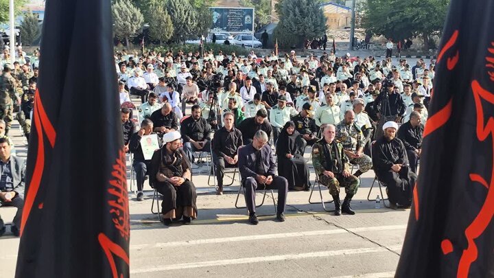 تصاویر/مراسم عزاداری در ستاد فرماندهی انتظامی لرستان