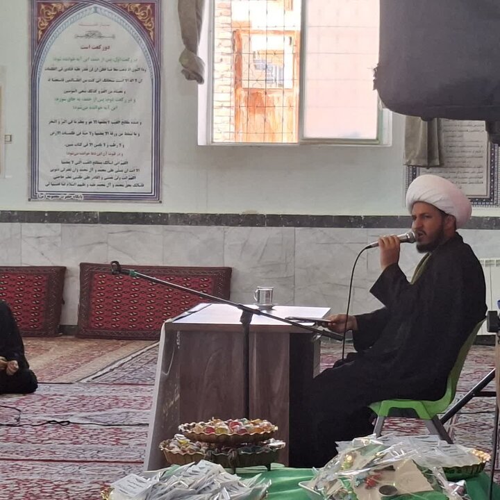 حوزه/ مراسم بزرگداشت مقام علی اصغر(ع) و شیرخوارگان حسینی در مدرسه علمیه فاطمیه بیاض