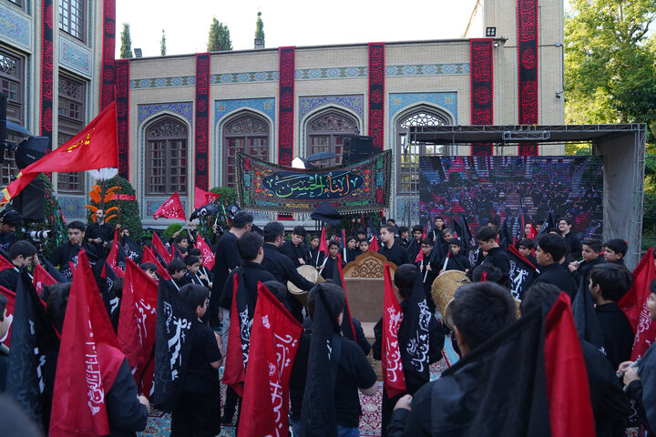 تصاویر/ عزاداری پرشور کودکان و نوجوانان حسینی