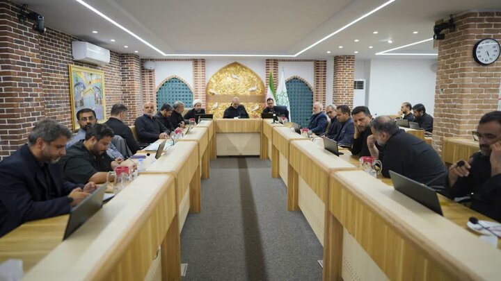 تصاویر/ جلسه شورای مدیران معاونت امور اجتماعی وفرهنگی شهرداری تهران باموضوع برگزاری مراسم تشییع قائد شهید