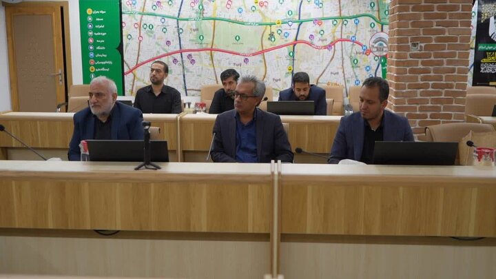 تصاویر/ جلسه شورای مدیران معاونت امور اجتماعی وفرهنگی شهرداری تهران باموضوع برگزاری مراسم تشییع قائد شهید