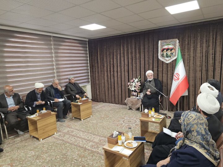 تصاویر
