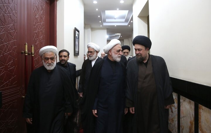 تصاویر/ تجدید میثاق رئیس و مسئولان عالی قضایی با آرمان های حضرت امام خمینی (س)