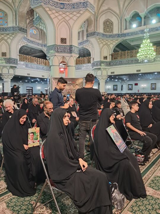 تصاویر / برگزاری یادواره شهدای جنگ تحمیلی سوم یگان های ویژه فراجا در حرم مطهر حضرت عبدالعظیم حسنی (ع)