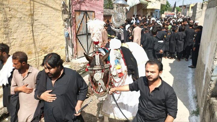 جنڈ شہر میں 6 محرم الحرام 1448ھ کا قدیم ماتمی جلوس