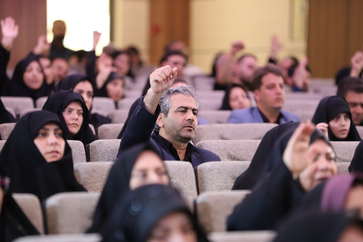 هفتمین اجلاس سراسری نماز دانش‌آموزی استان آذربایجان شرقی