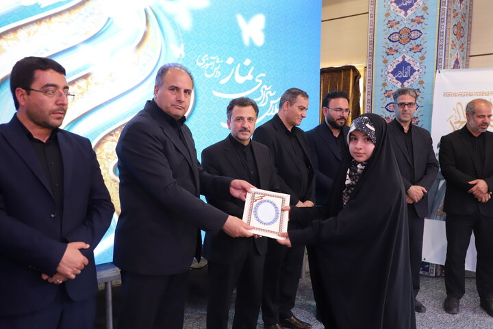 هفتمین اجلاس سراسری نماز دانش‌آموزی استان آذربایجان شرقی