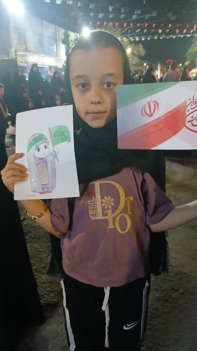 تصاویر/ برپایی میز فرهنگی «فرزندآوری و تعالی خانواده» در ساوه
