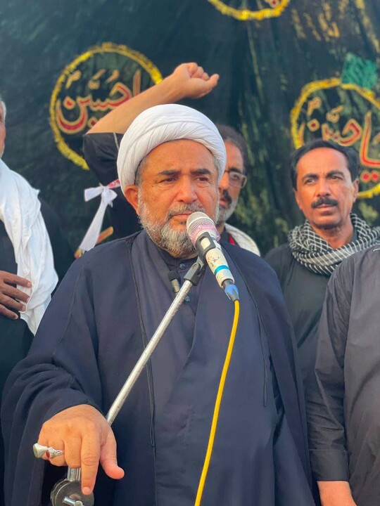 تصاویر/ حضور گسترده هزاران عزادار در راهپیمایی ششم محرم در جَند پاکستان