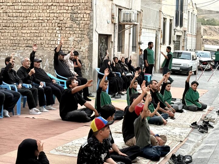 تصاویر/سومین روز محفل روضه و گرامیداشت شهدای جنگ رمضان در اراک