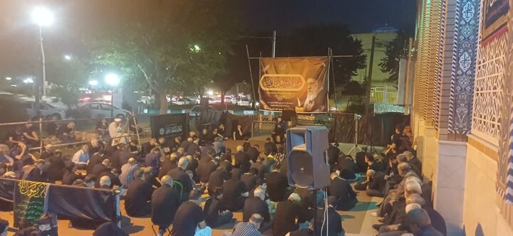 تصاویر/مراسم شب تاسوعا در مسجد امام خمینی (ره) اراک