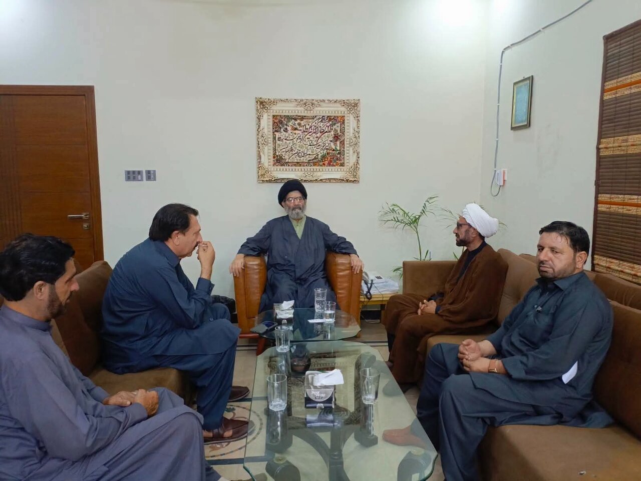 قائدِ ملّت جعفریہ پاکستان سے شیعہ علماء کونسل پارا چنار کے سابق ضلعی صدر کی ملاقات؛ عزاداری سمیت اہم امور پر تبادلہ خیال