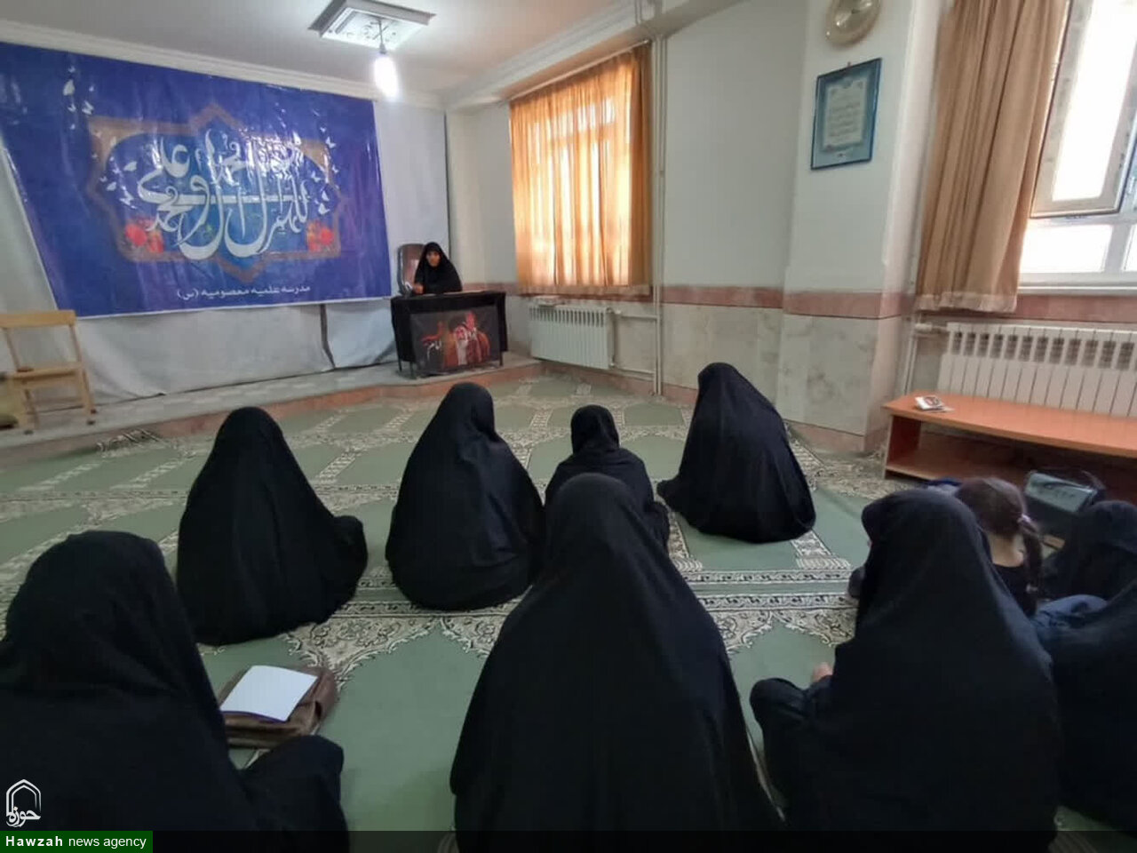 مجالس اهل‌بیت(ع) باید مظهر خلوص و به‌دور از ریا باشد