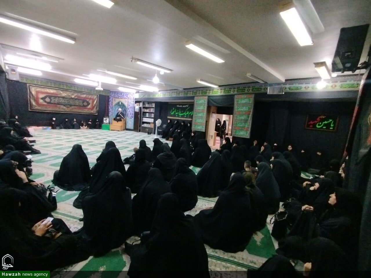 برگزاری نشست حوادث پیش از ظهور در مدرسه علمیه خواهران دورود