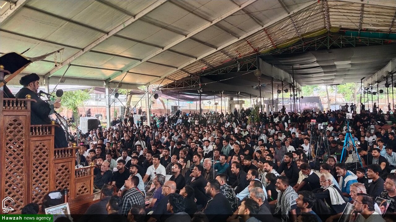 حسینؑ کی قربانی نے انسانیت کو نئی زندگی بخشی : مولانا کلب جواد نقوی