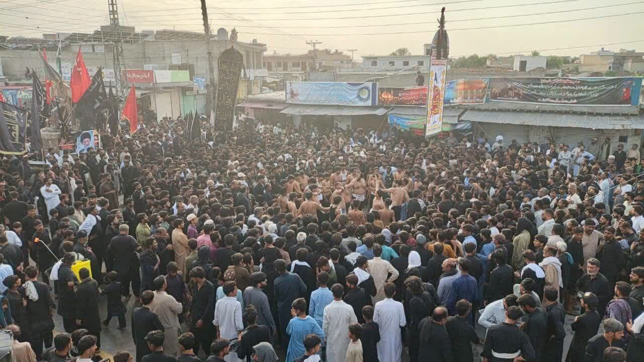 جنڈ شہر میں 6 محرم الحرام 1448ھ کا قدیمی ماتمی جلوس عقیدت و احترام سے برآمد