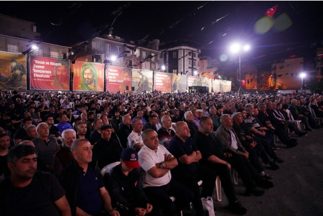 وزیر پیشین فرهنگ ترکیه: اگر امام حسین علیه السلام تسلیم میشد، روح اسلام از میان میرفت