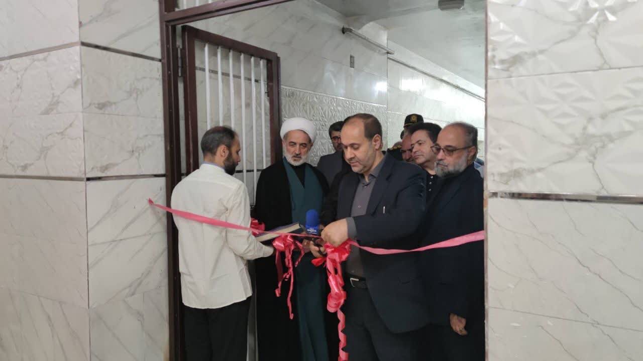 بازدید معاون دادستان کل کشور از زندان‌ مرکزی اردبیل