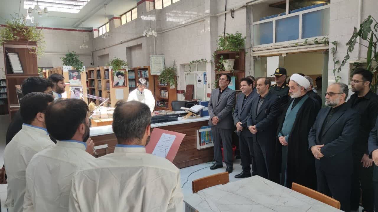 بازدید معاون دادستان کل کشور از زندان‌ مرکزی اردبیل