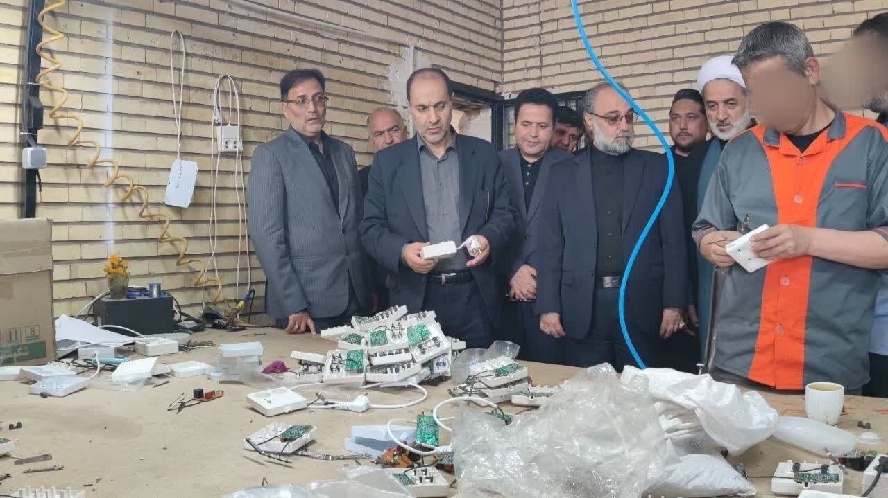 بازدید معاون دادستان کل کشور از زندان‌ مرکزی اردبیل