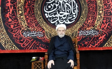 خون‌خواهی امام شهید به معنای دفاع از هویت جمعی شیعه است