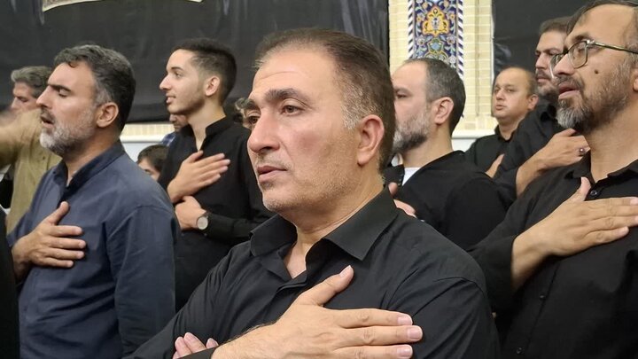 تصاویر/ مراسم عزاداری شب تاسوعای حسیمی در هیئت حضرت ابوالفضل(ع) مدرسه علمیه کاشان