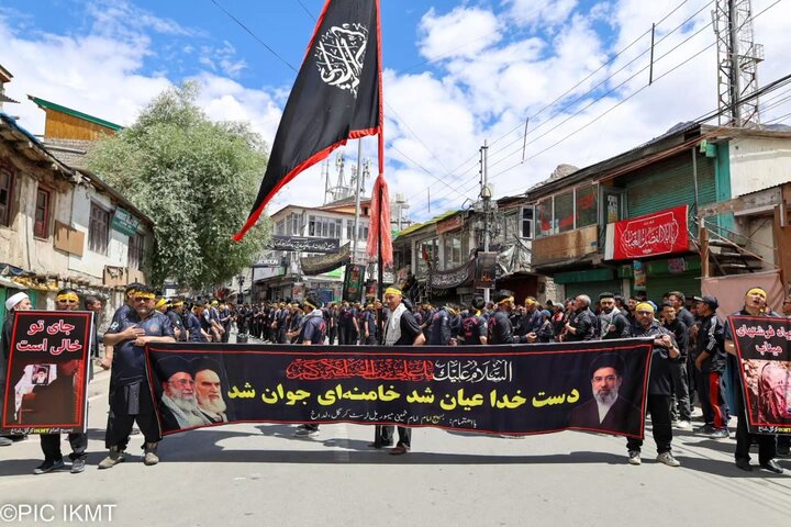 کرگل میں حضرت علی اکبرؑ کی یاد میں عظیم جلوسِ عزا، فلسطین و ایران سے یکجہتی کا اظہار
