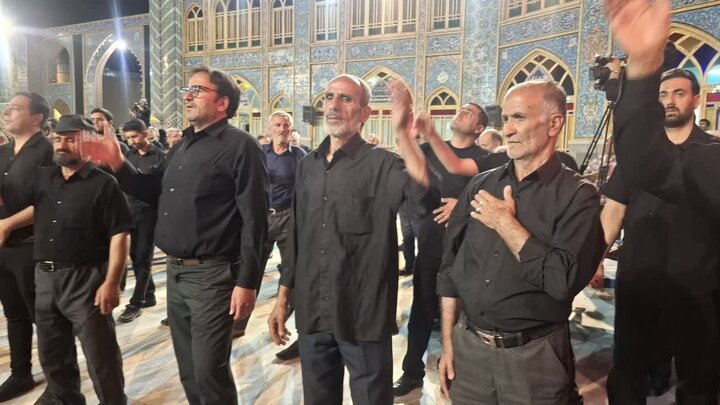 تصاویر/ آیین سوگواری شب تاسوعای حسینی هیئات مذهبی درهلال بن علی(ع)
