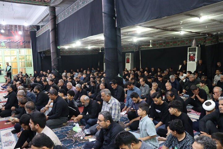 تصاویر/ قرائت زیارت حضرت عباس(ع) در دیّر