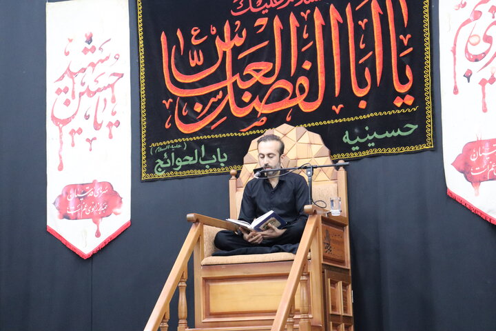 تصاویر/ قرائت زیارت حضرت عباس(ع) در دیّر