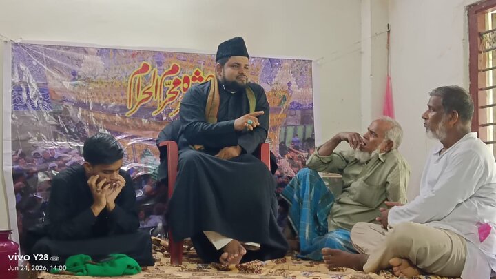 মেদিনীপুরের কুমারপুরে পবিত্র মহররমের সপ্তম দিন উপলক্ষে ইমাম হুসাইন (আ.)-এর কারবালার শহাদতের স্মরণে এক ভাবগম্ভীর মজলিস অনুষ্ঠিত হয়েছে।