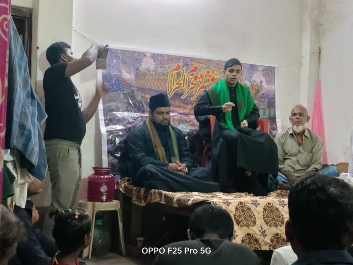 মেদিনীপুরের কুমারপুরে পবিত্র মহররমের সপ্তম দিন উপলক্ষে ইমাম হুসাইন (আ.)-এর কারবালার শহাদতের স্মরণে এক ভাবগম্ভীর মজলিস অনুষ্ঠিত হয়েছে।