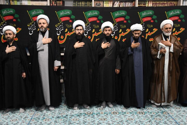 تصاویر/ مراسم سوگواری تاسوعای حسینی در دفتر امام جمعه ارومیه