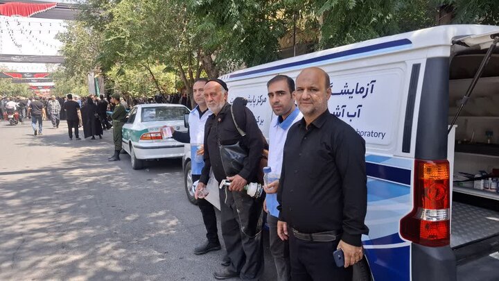 تصاویر/ مراسم عزاداری اربعین حسینی با حضورهیئات مذهبی درخیابان ها ومیادین کاشان