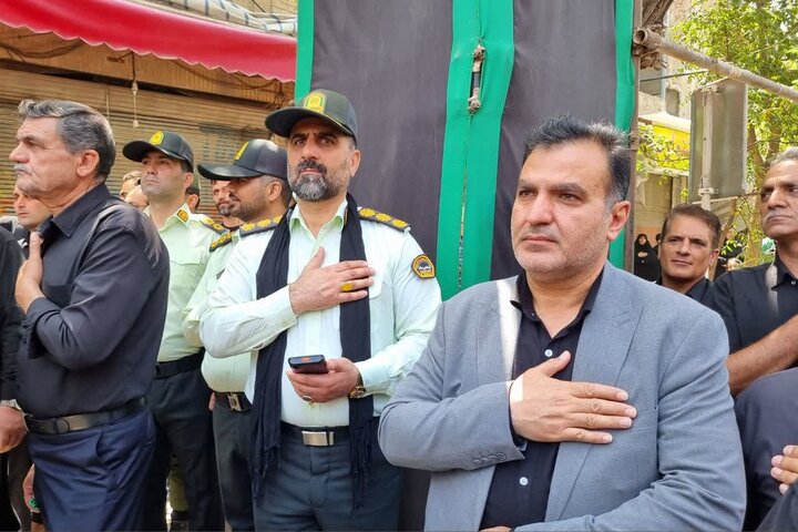 تصاویر/ مراسم عزاداری اربعین حسینی با حضورهیئات مذهبی درخیابان ها ومیادین کاشان
