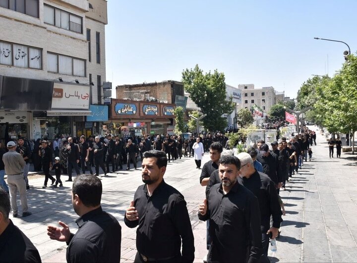 تصاویر/ اقامه تاسوعای حسینی در سنندج