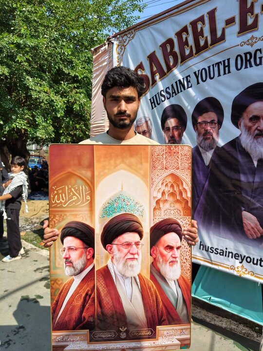 تصاویر/ عزاداری حسینی همراه با اقامهٔ نماز جماعت در جامو و کشمیر