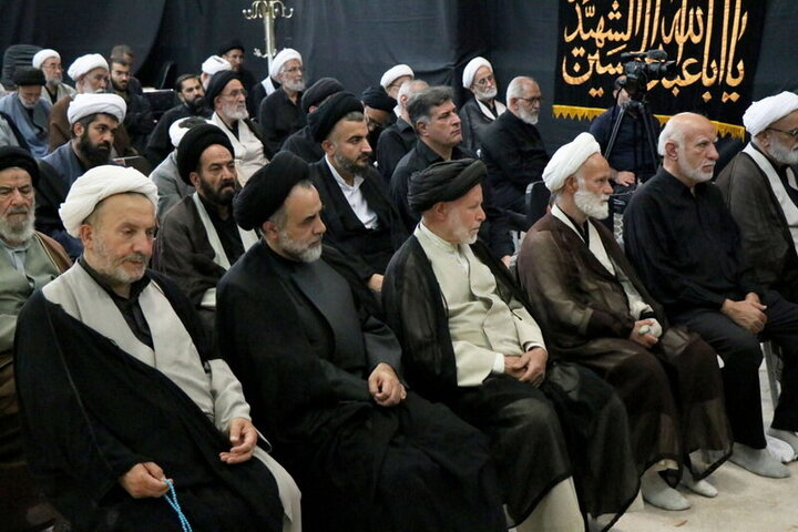 Photos/ L’Ayatollah Arafi participe aux commémorations de l’Achoura chez le grand Ayatollah Nouri-Hamadani