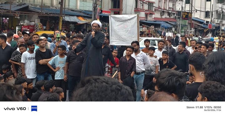হুসাইনির চেতনা ও আবেগ; কলকাতা, পশ্চিমবঙ্গ, ভারতে জমকালো শোকযাত্রা ও শোকানুষ্ঠান/ছবি